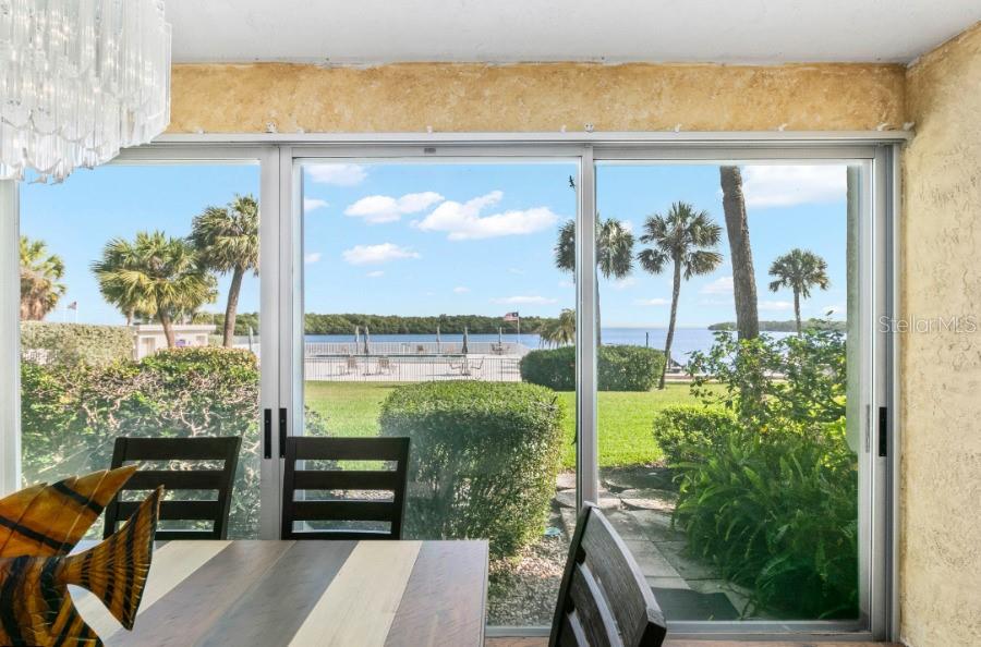 605 Sutton Unit 102, Longboat Key, FL 34228