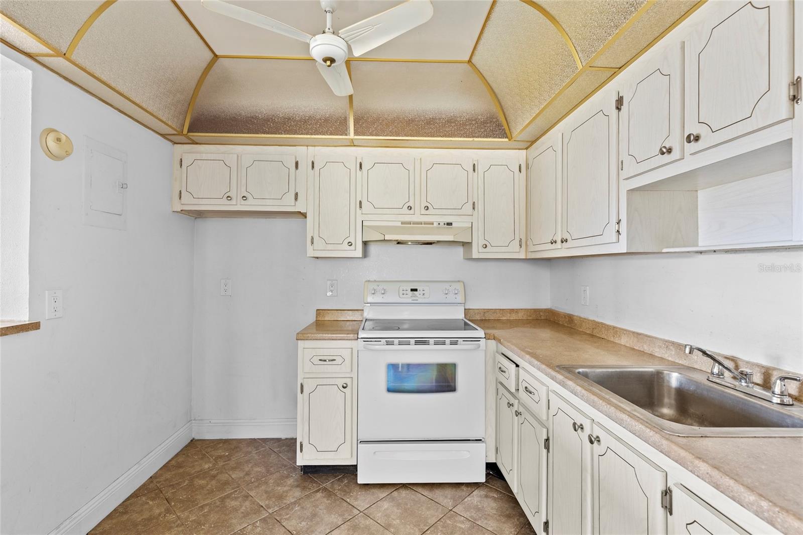 187 Saxony Unit D, Delray Beach, FL 33446