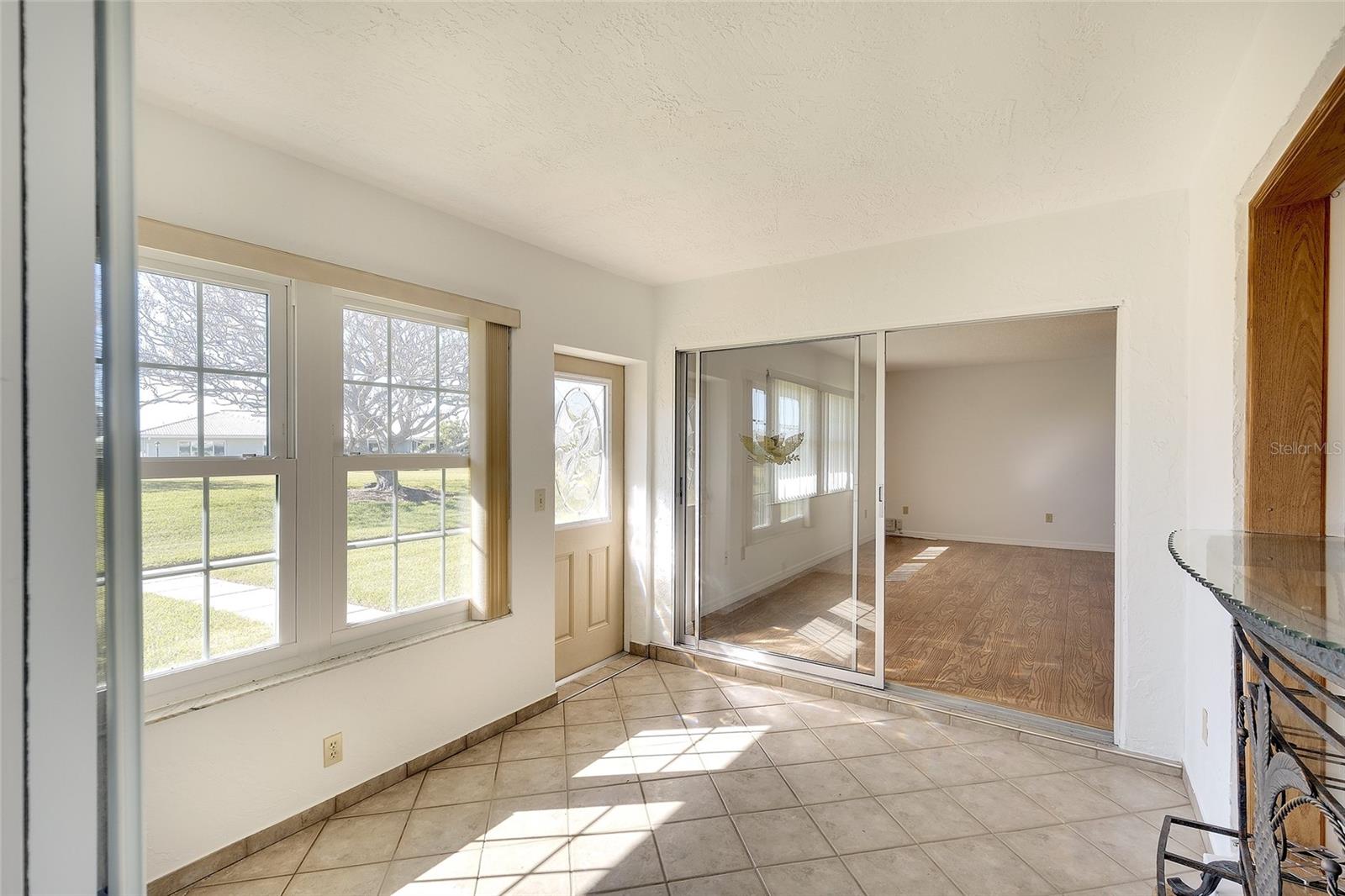 6517 10th, Bradenton, FL 34209