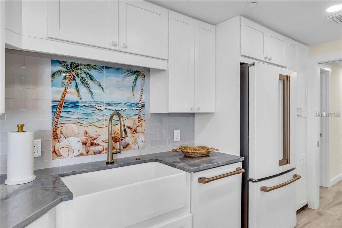 1211 Gulf of Mexico Unit 403, Longboat Key, FL 34228