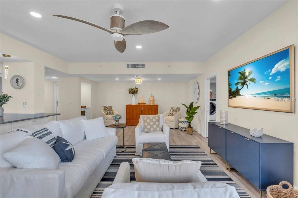 1211 Gulf of Mexico Unit 403, Longboat Key, FL 34228