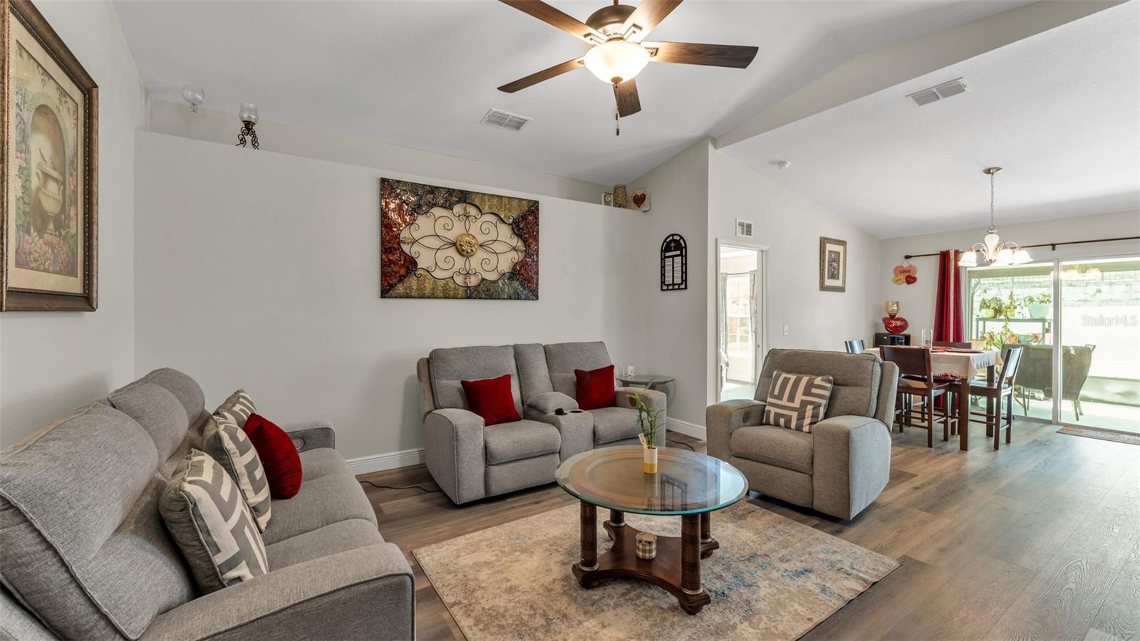 302 Brookshire, Lake Wales, FL 33898
