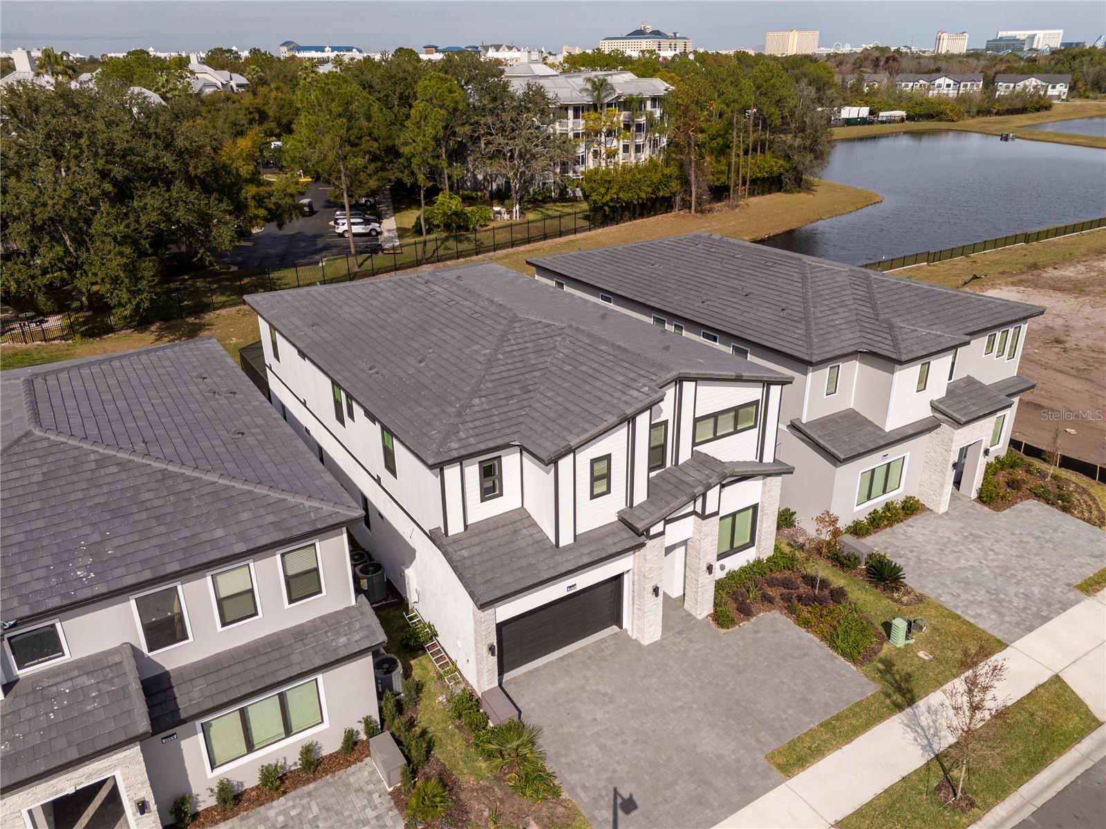 5674 High Seas, Orlando, FL 32821