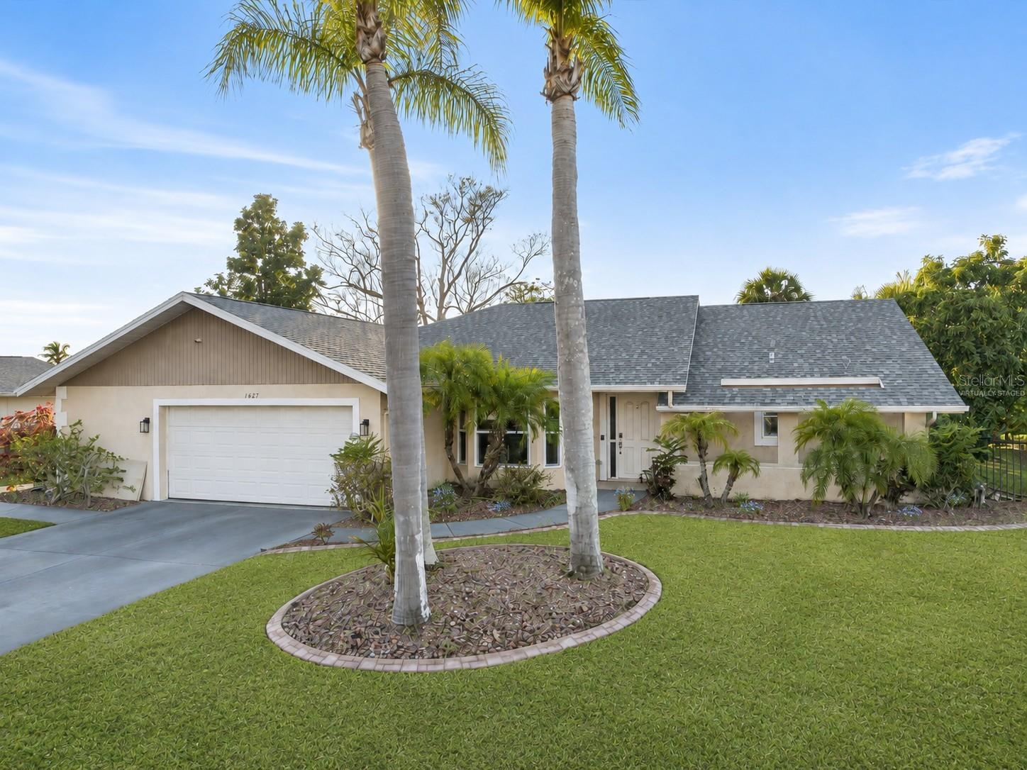 1627 Del Monte, Venice, FL 34293