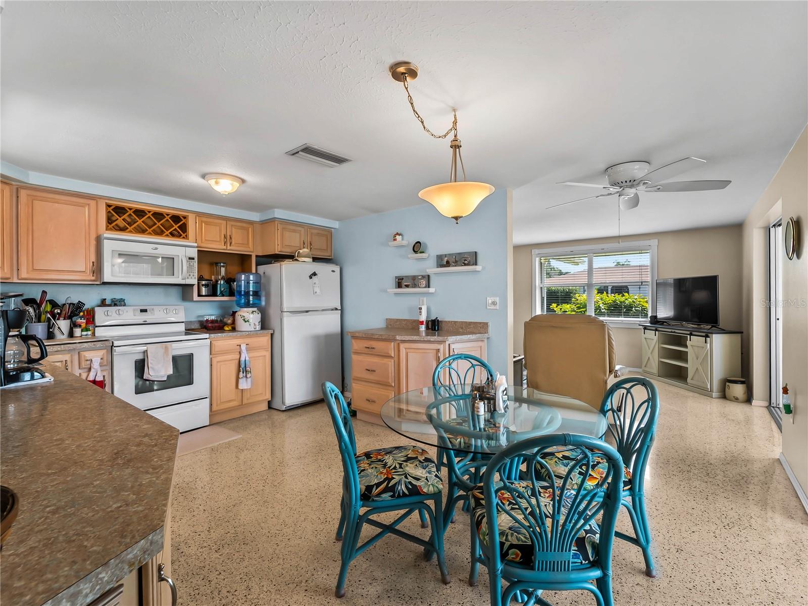 896 Venice, Venice, FL 34293
