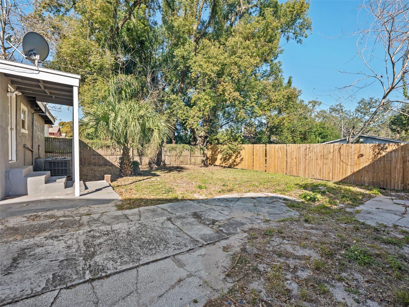 3622 Mohawk, Tampa, FL 33610