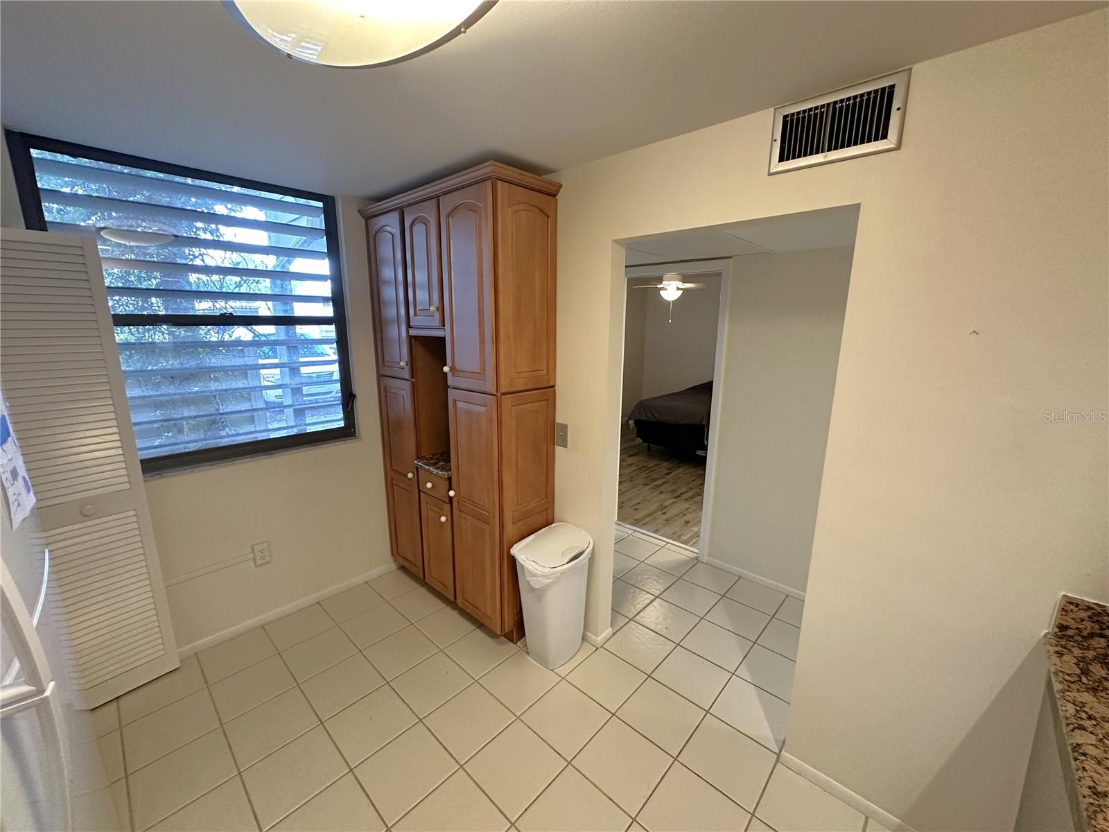 645 Woodlawn, Bradenton, FL 34210