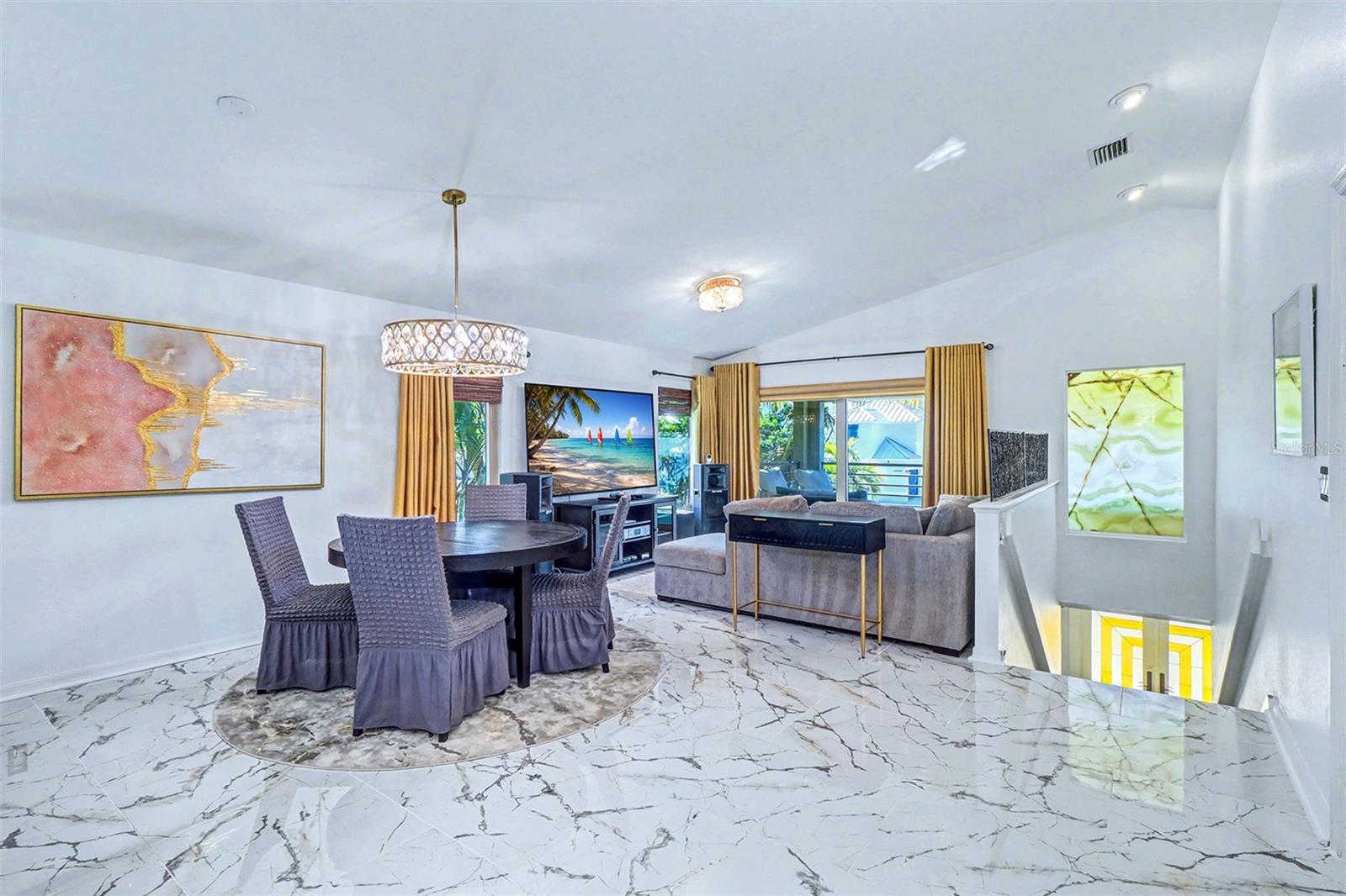 15517 Gulf, Redington Beach, FL 33708
