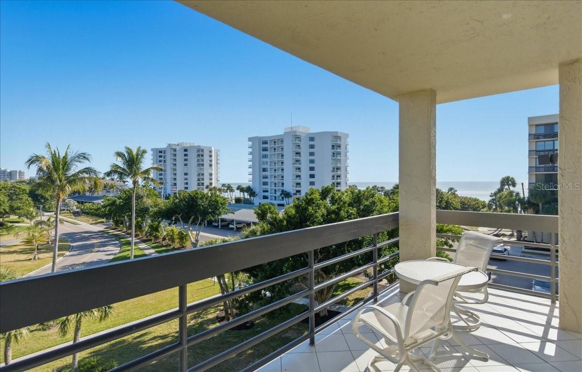 1065 Gulf of Mexico Unit 305, Longboat Key, FL 34228