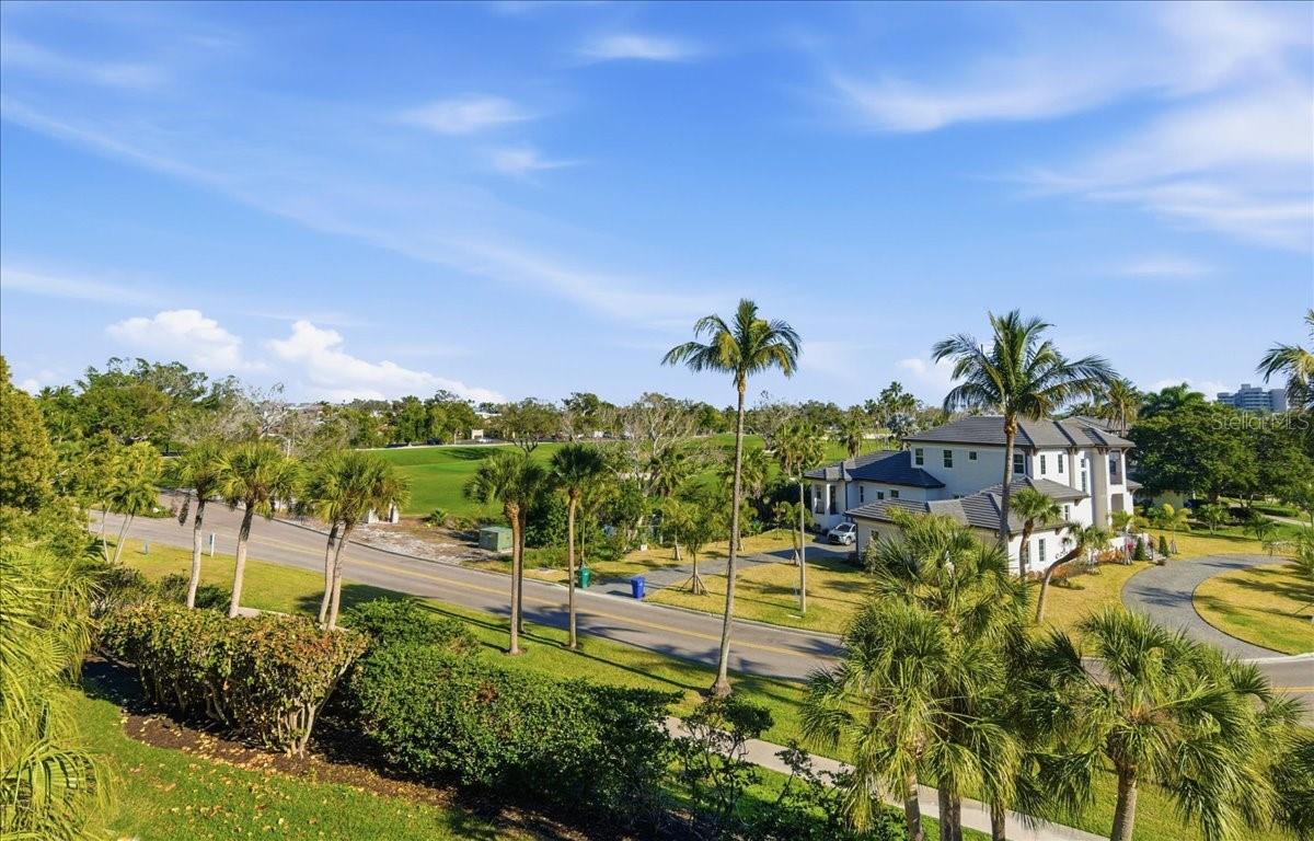 1065 Gulf of Mexico Unit 305, Longboat Key, FL 34228