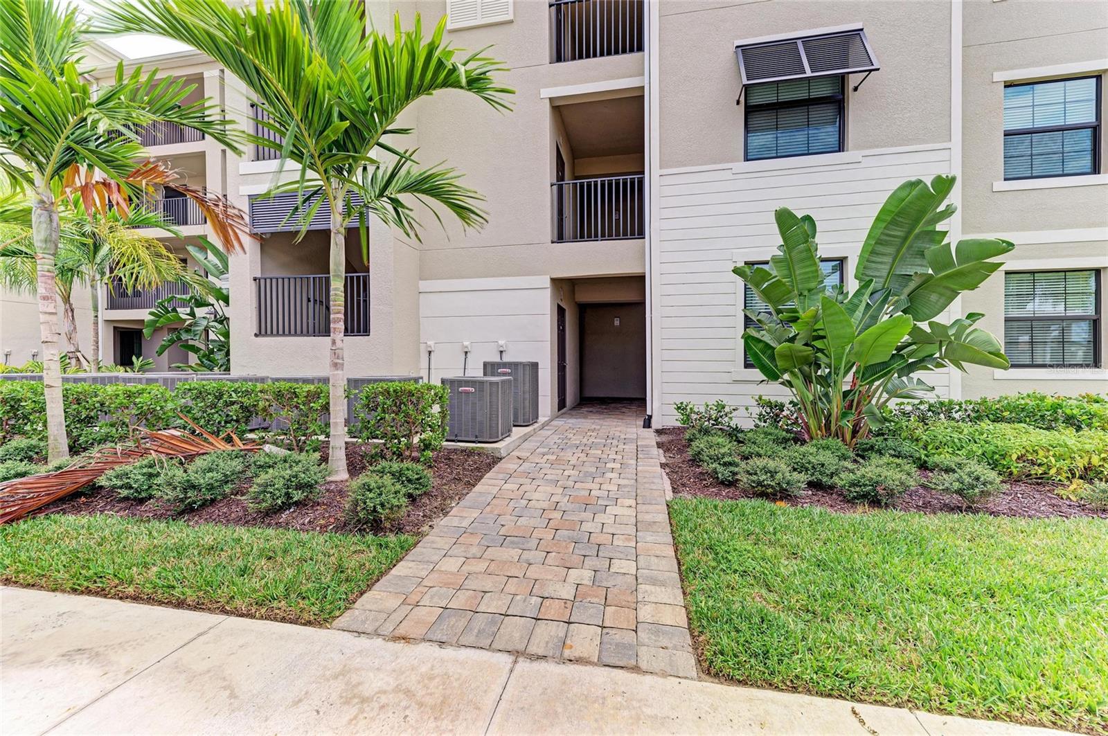 18114 Gawthrop Unit 306, Bradenton, FL 34211