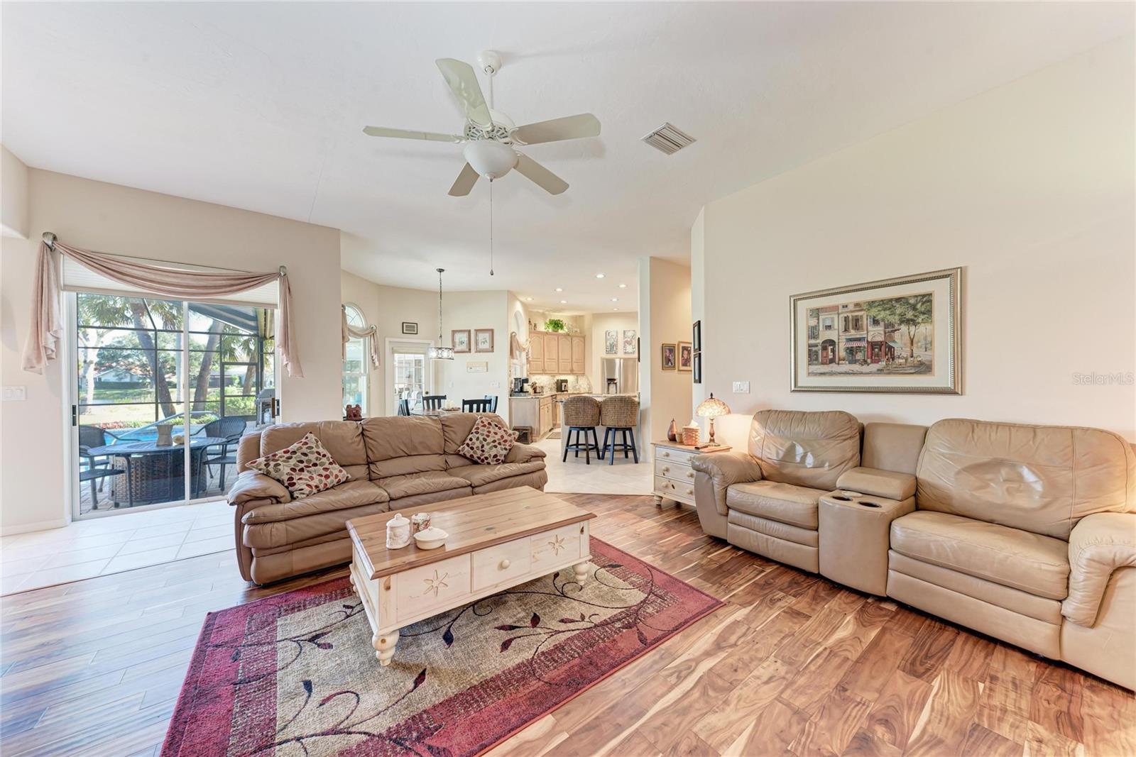 8383 Cypress Hollow, Sarasota, FL 34238