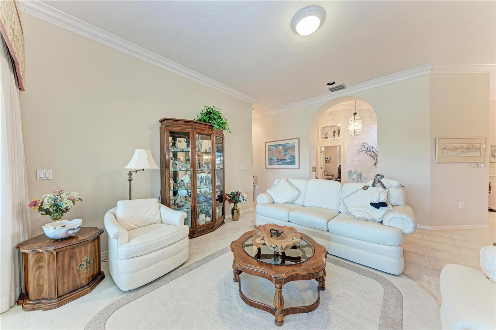 8383 Cypress Hollow, Sarasota, FL 34238