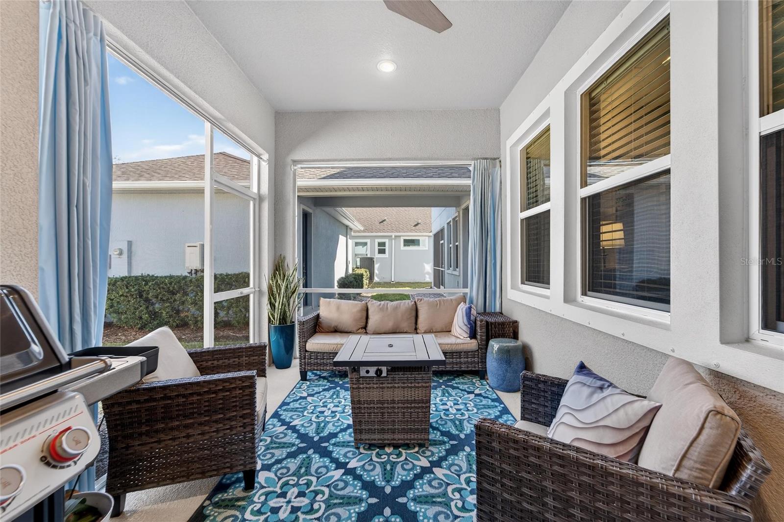 707 Winterside, Apollo Beach, FL 33572
