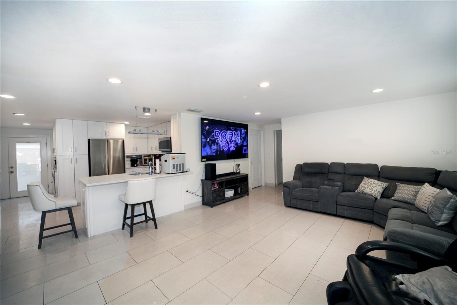 2653 22nd, Sarasota, FL 34234