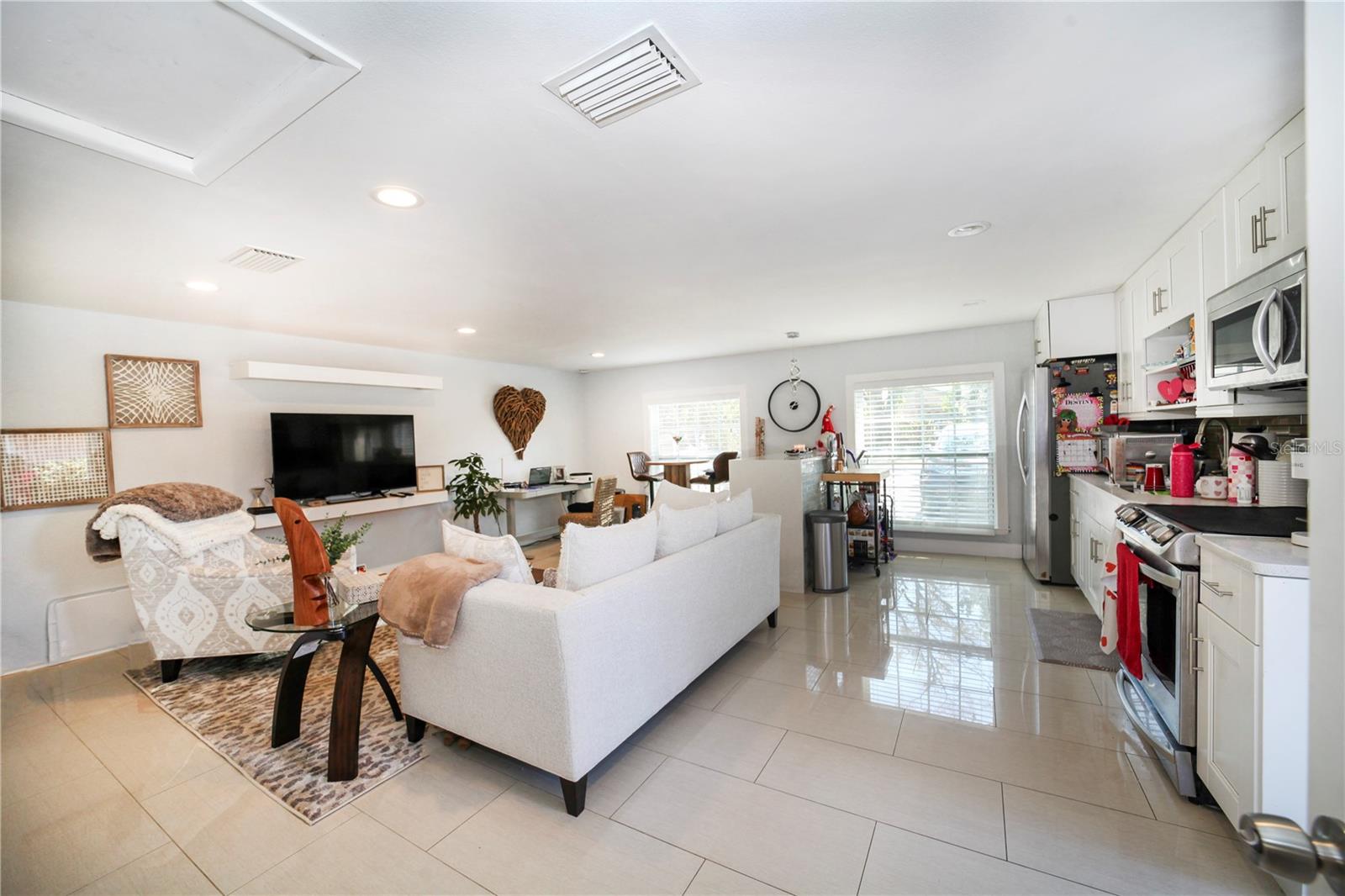 2653 22nd, Sarasota, FL 34234