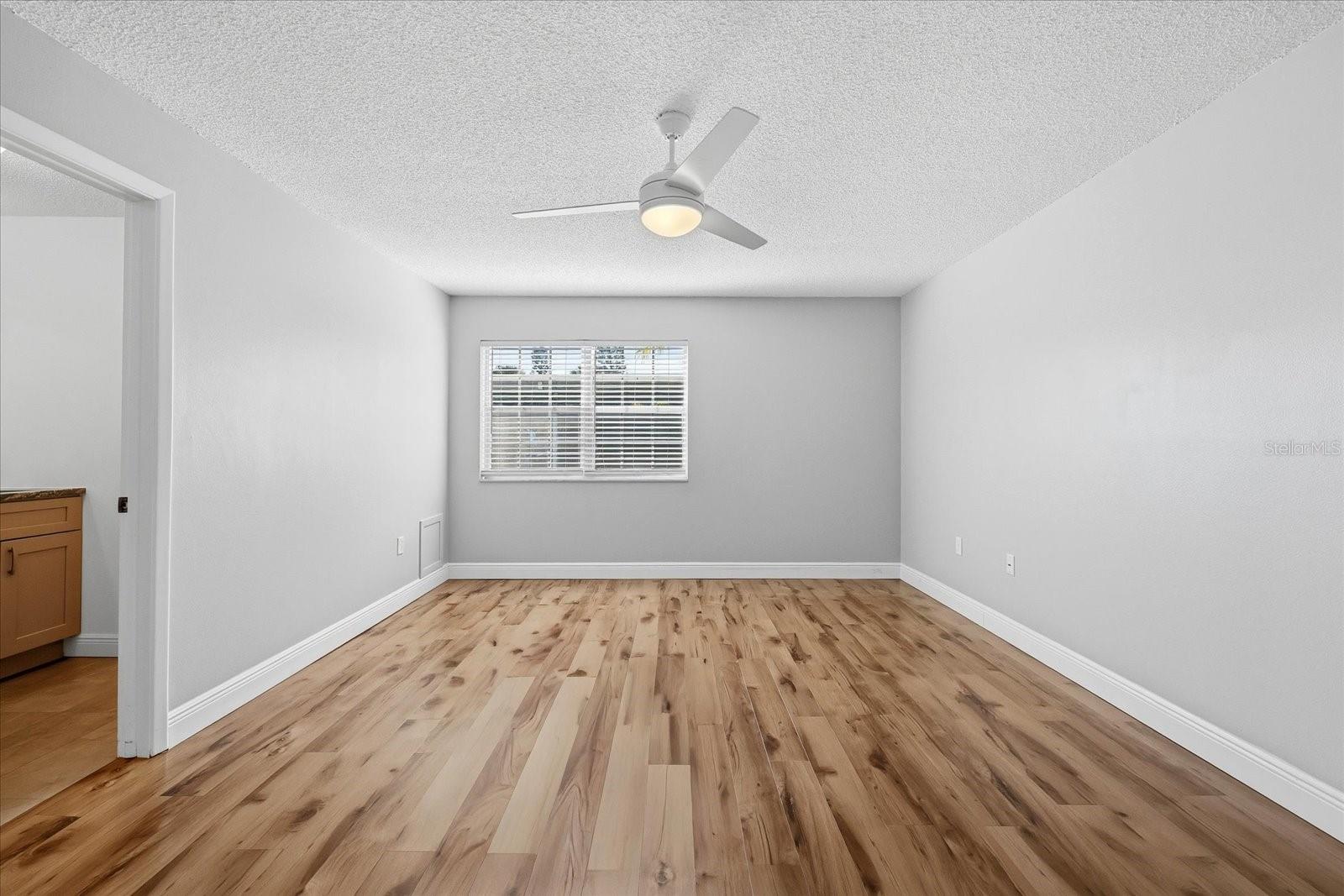 1706 Belleair Forest Unit 128, Belleair, FL 33756