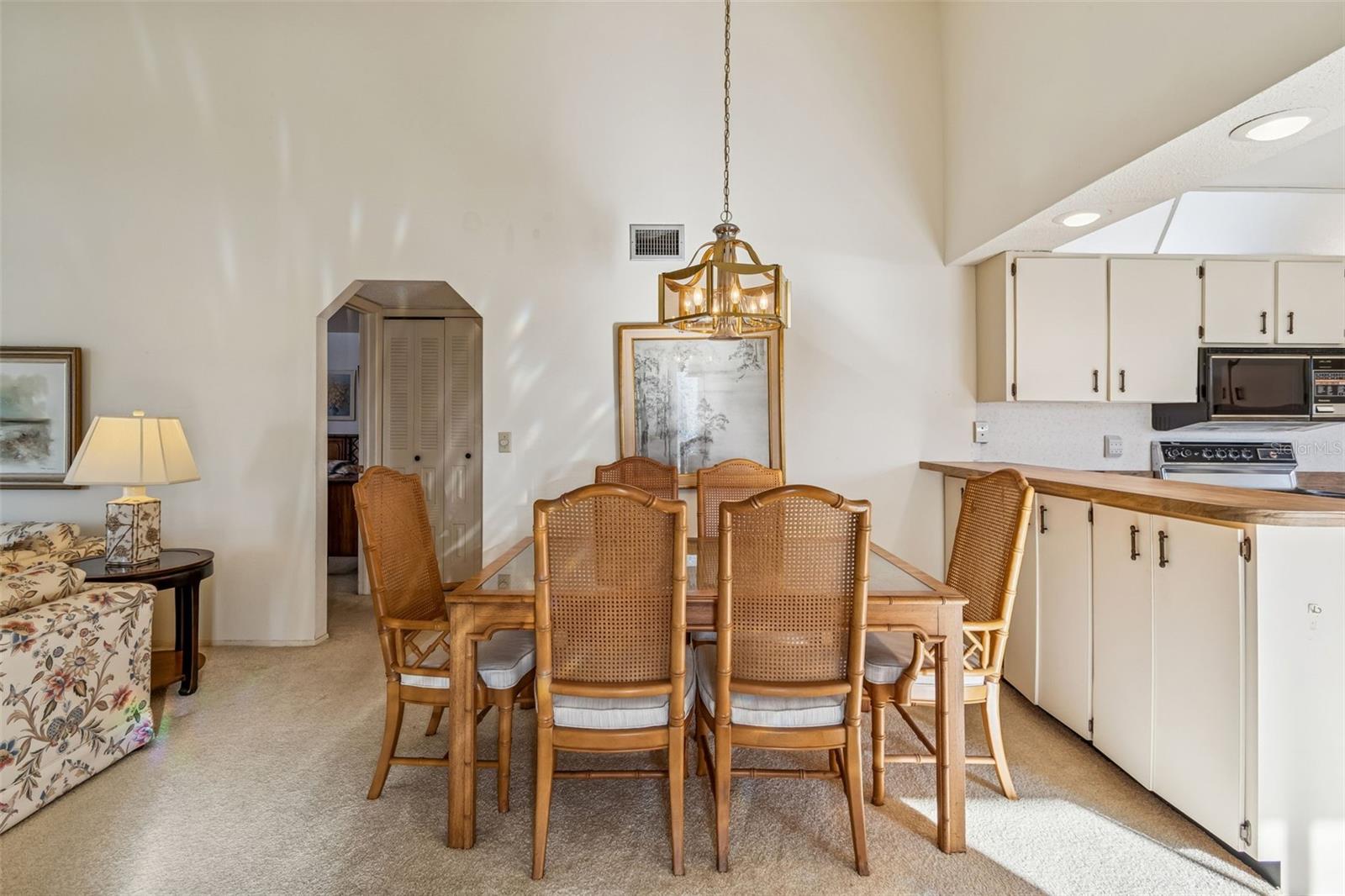5400 34th Unit D16, Bradenton, FL 34210