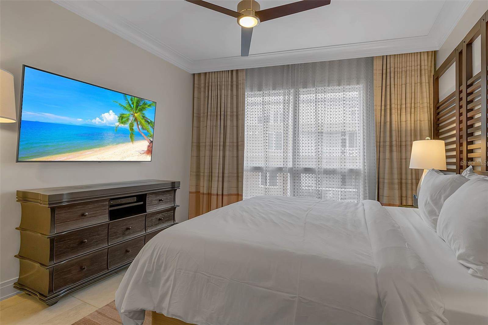 915 Seaside Unit 410, Weeks 4-7, Sarasota, FL 34242