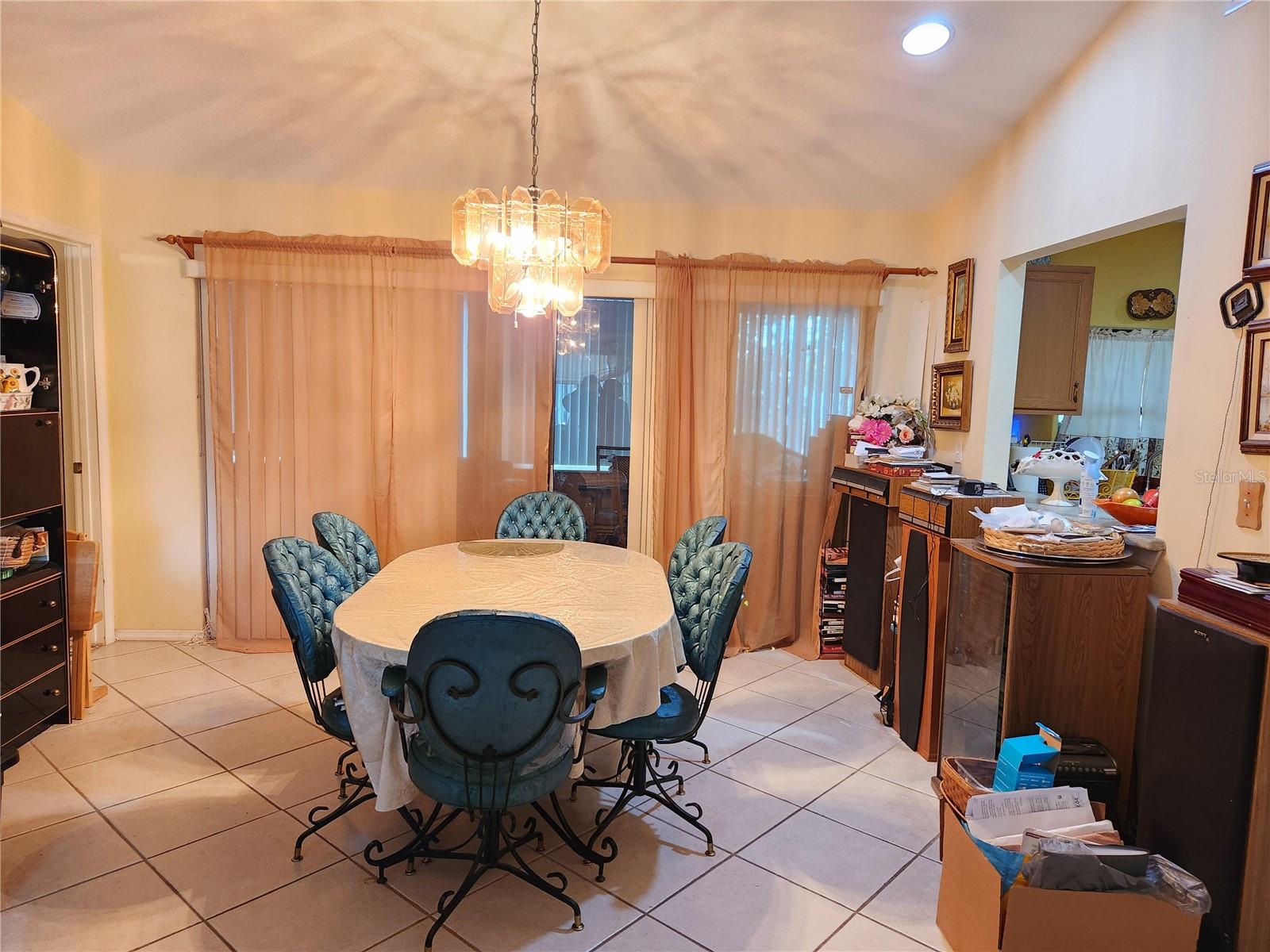 713 Bear, Kissimmee, FL 34759