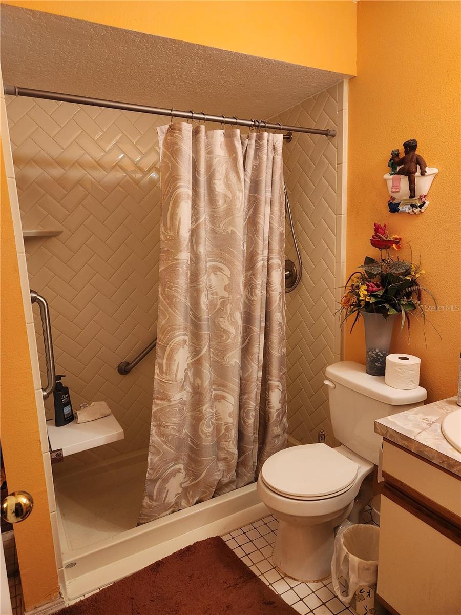 713 Bear, Kissimmee, FL 34759