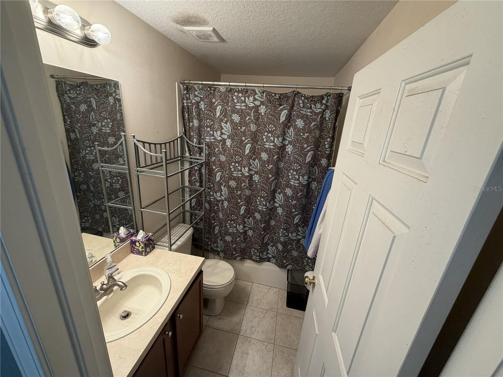 3858 Island, St Petersburg, FL 33705