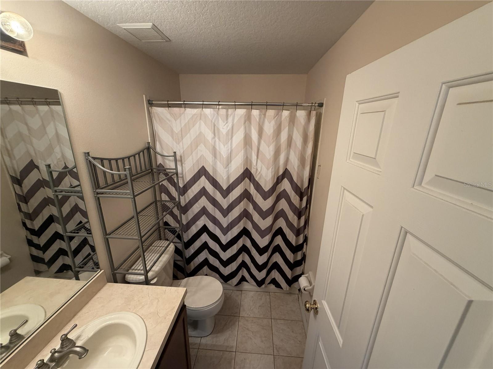 3858 Island, St Petersburg, FL 33705