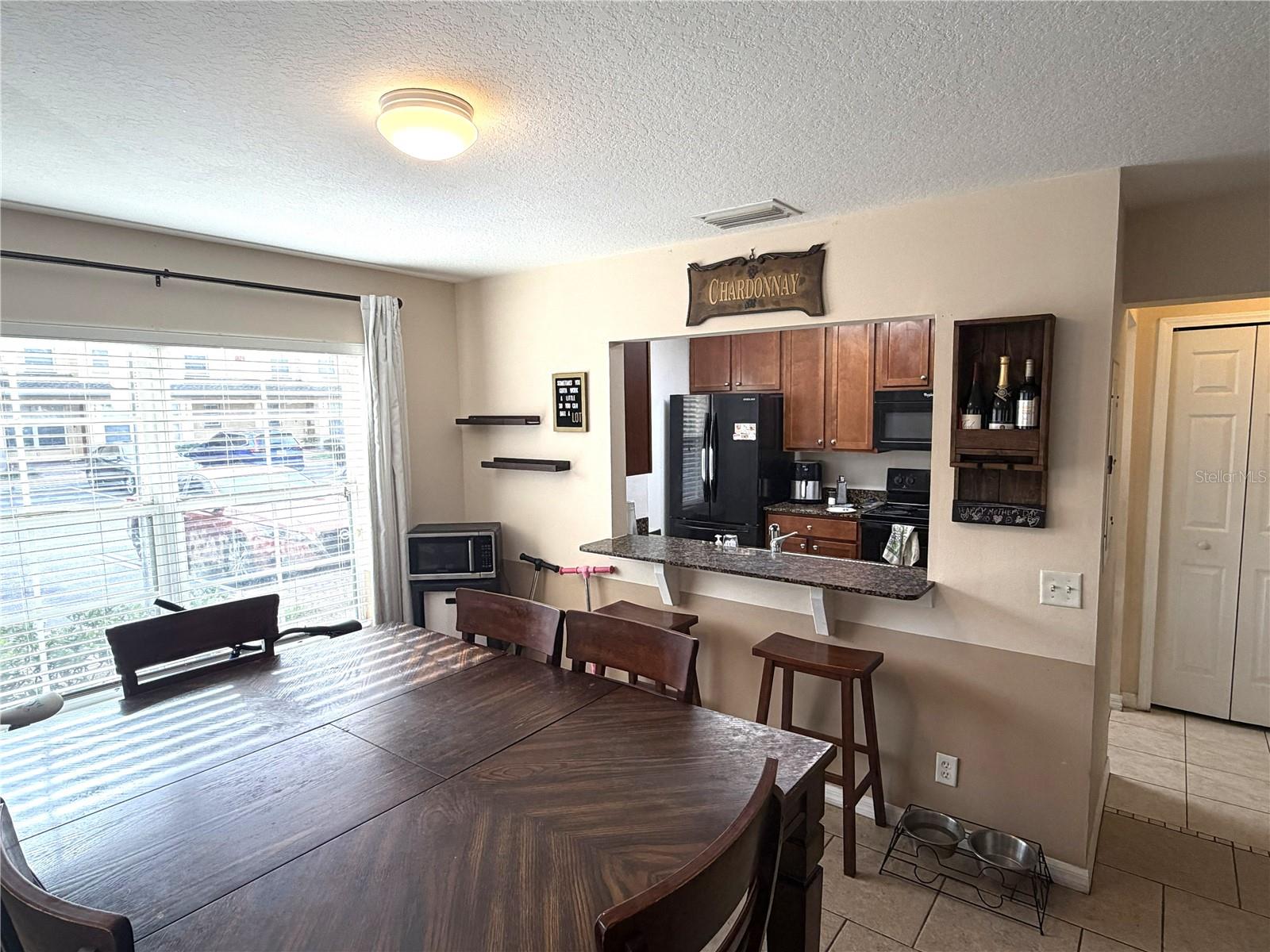3858 Island, St Petersburg, FL 33705
