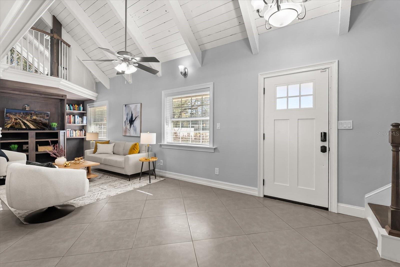 8255 Lake Underhill, Orlando, FL 32825