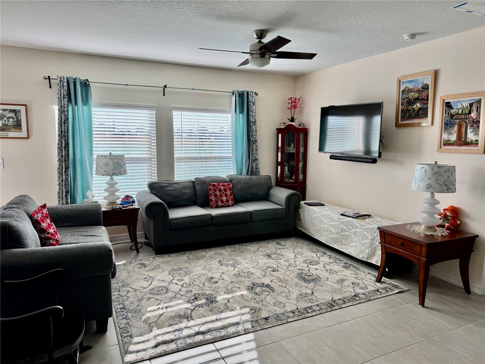 993 Calico Pointe, Groveland, FL 34736