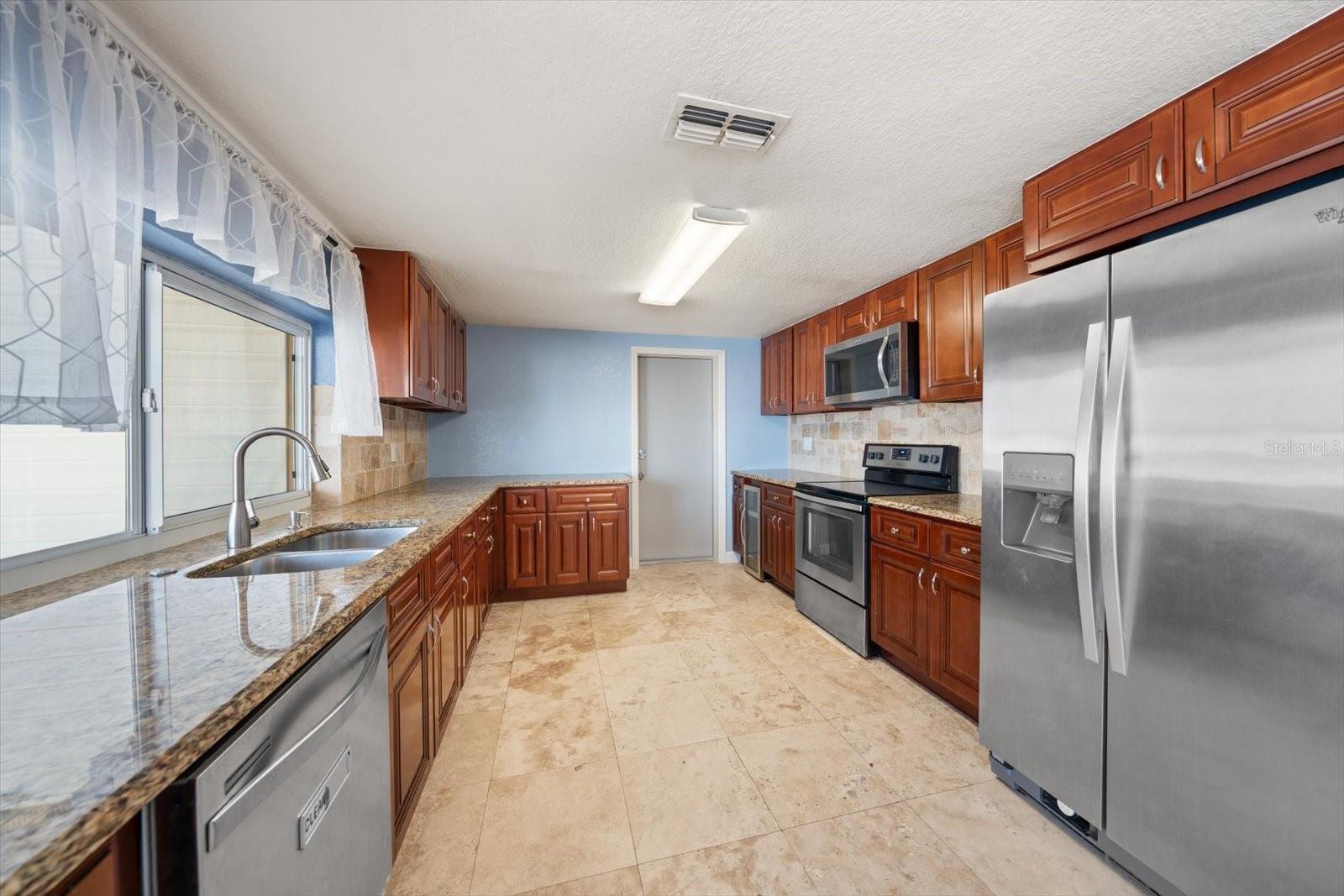 4025 Sail, New Port Richey, FL 34652