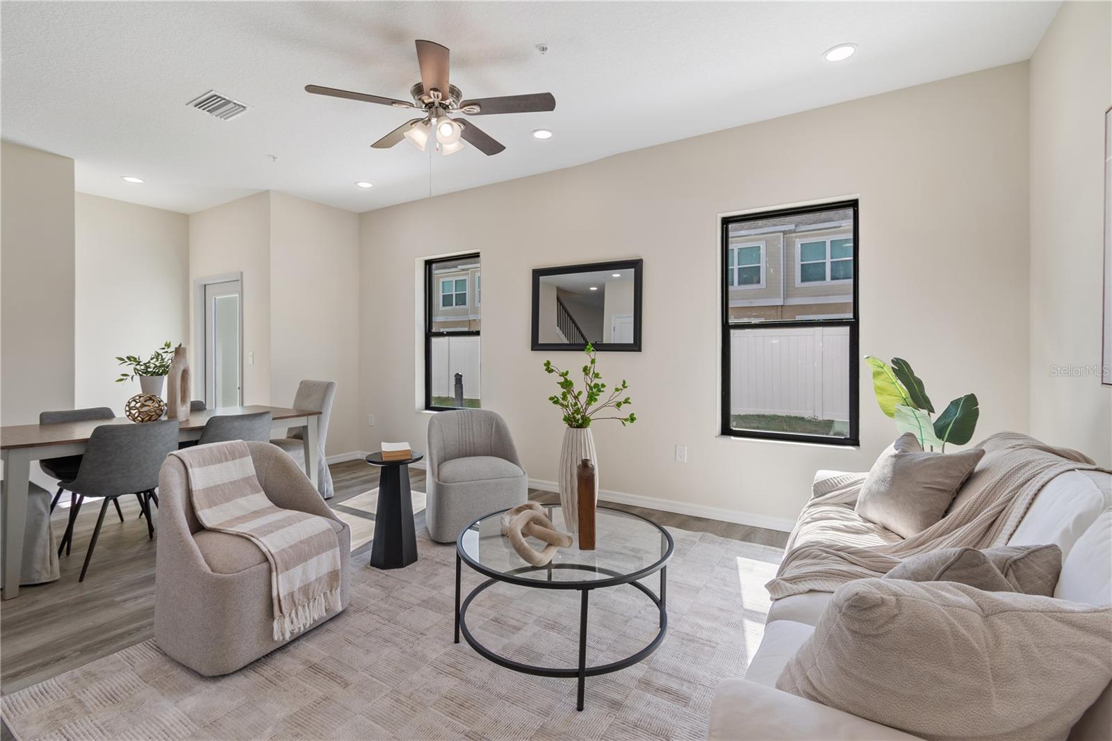4348 Cambio Gardens, Tampa, FL 33610