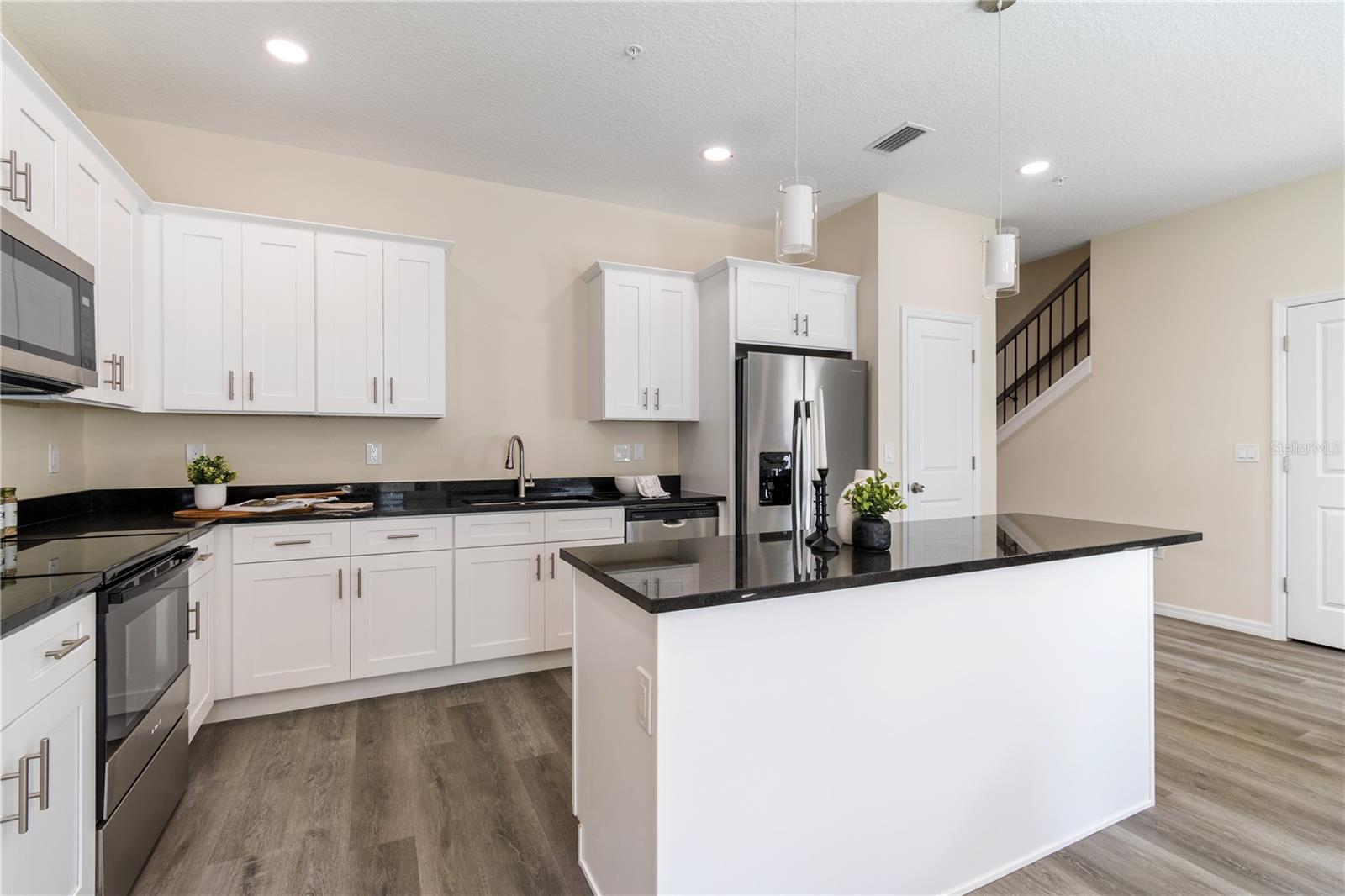4348 Cambio Gardens, Tampa, FL 33610