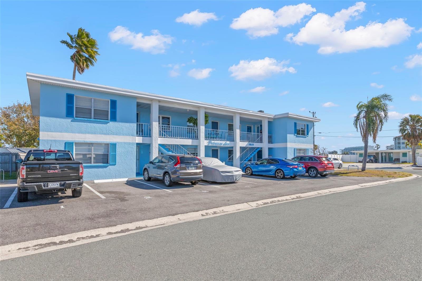 11025 2nd Unit 8, Treasure Island, FL 33706