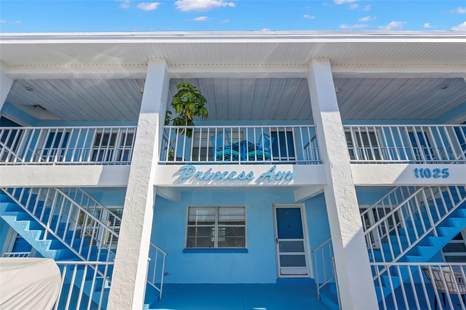 11025 2nd Unit 8, Treasure Island, FL 33706