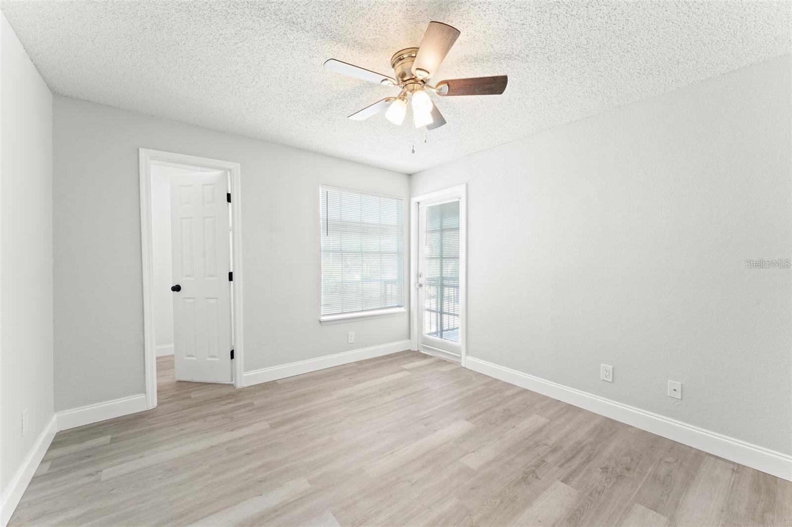 1932 Lake Atriums Unit 69, Orlando, FL 32839