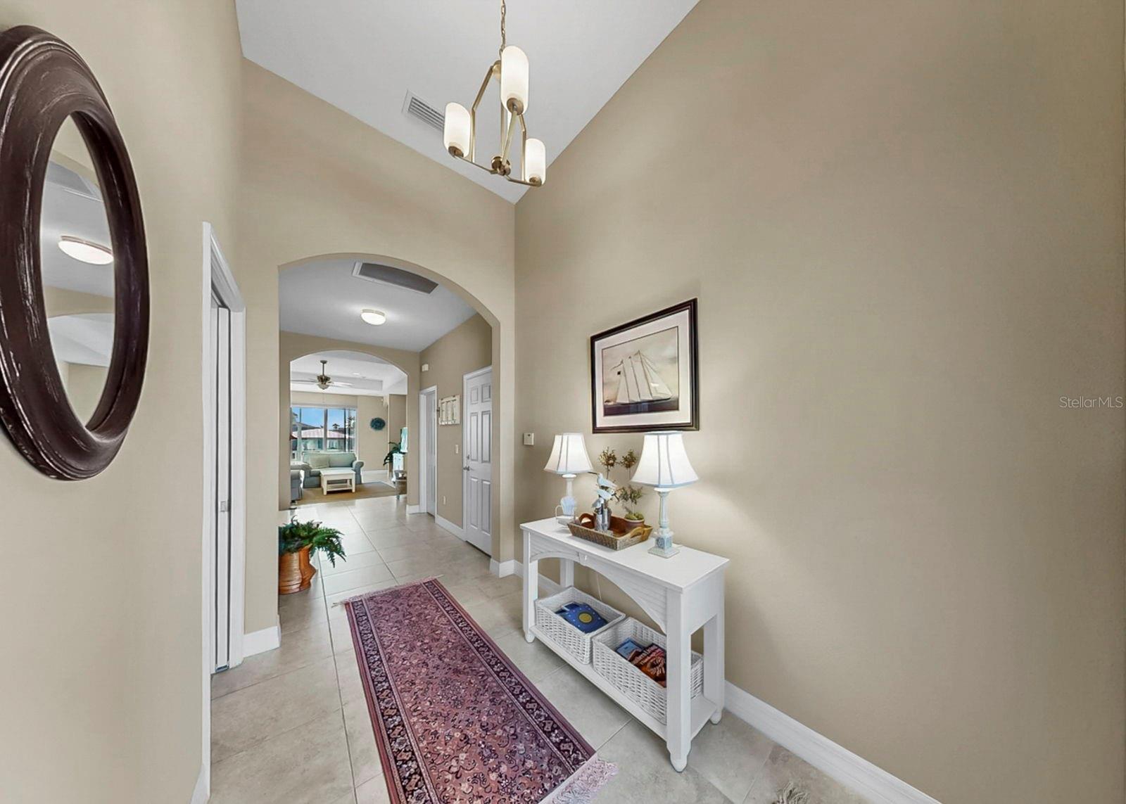 916 Spindle Palm, Apollo Beach, FL 33572
