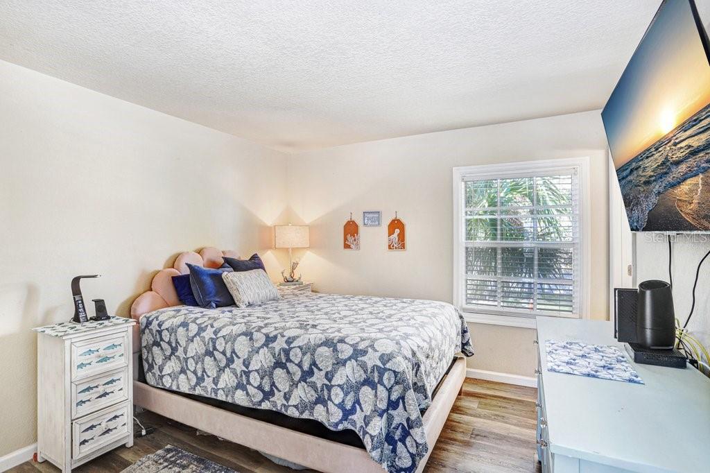 4714 Cobia Unit C, St Petersburg, FL 33705