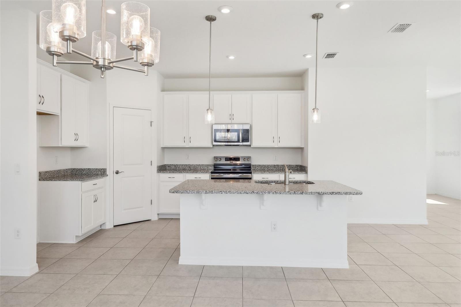 777 Castleford, Palm Bay, FL 32905