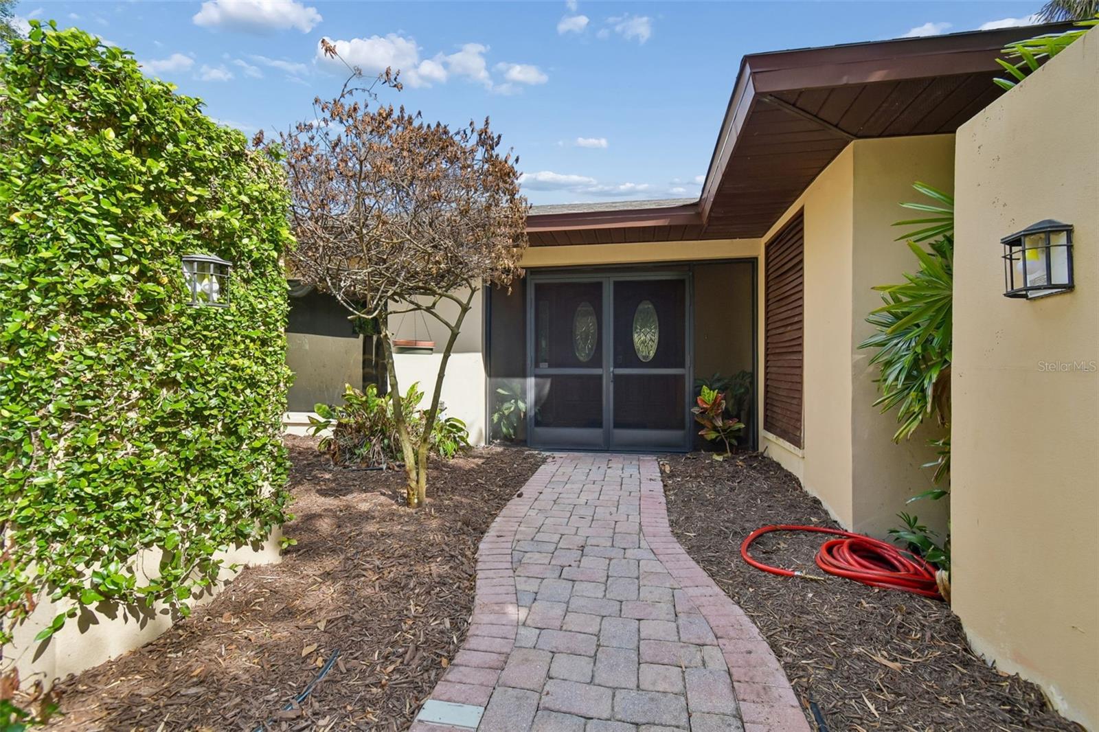 5324 Woodhaven, Lakeland, FL 33813