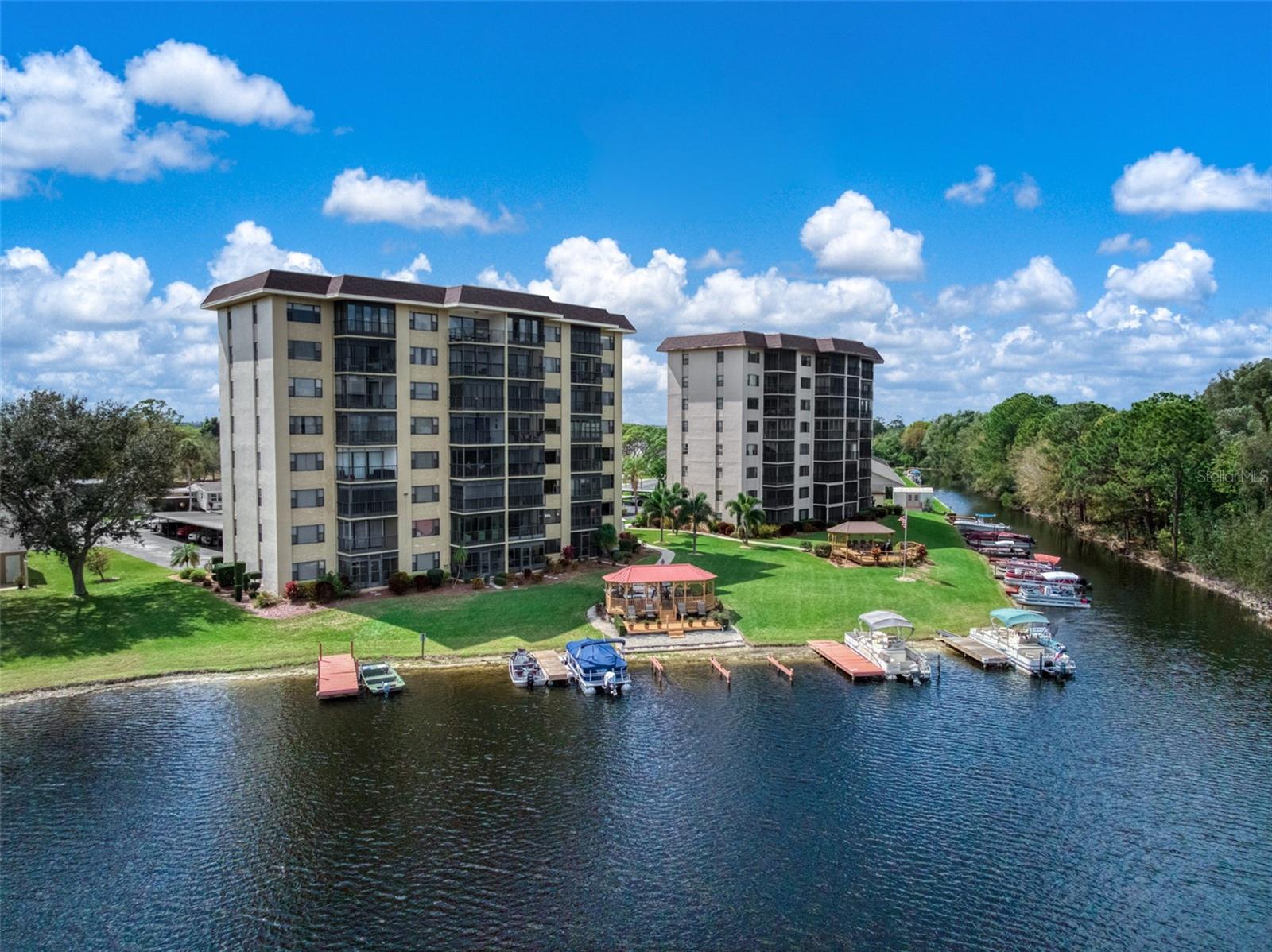 117 Country Club Unit 204, Lake Placid, FL 33852