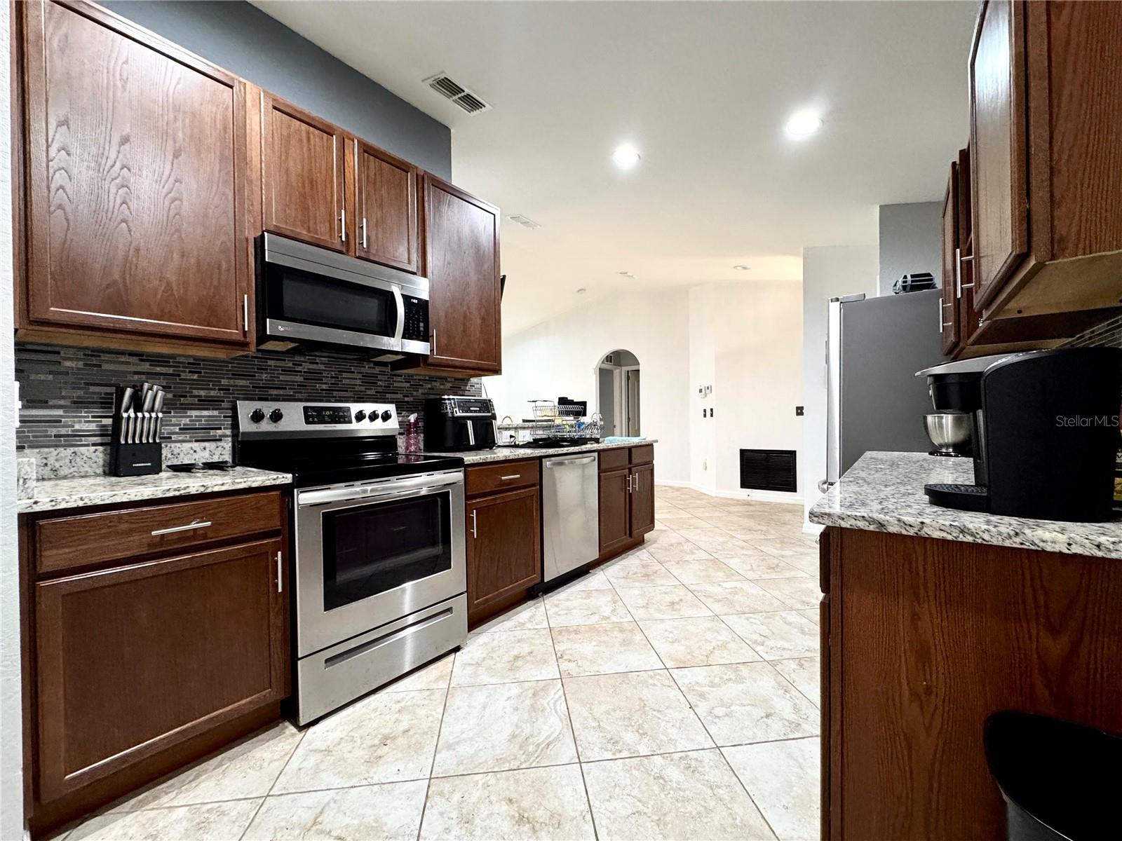 248 Chicago, Haines City, FL 33844