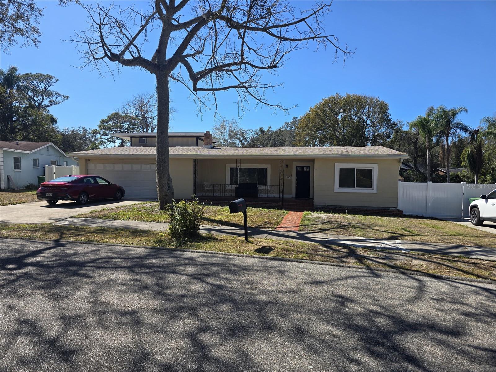9306 Forest Hills, Tampa, FL 33612