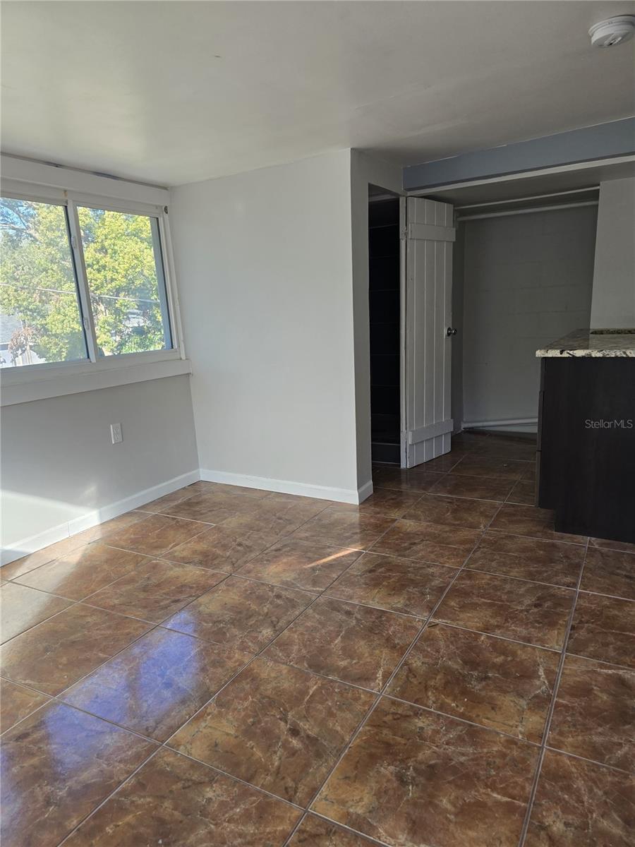 9306 Forest Hills, Tampa, FL 33612