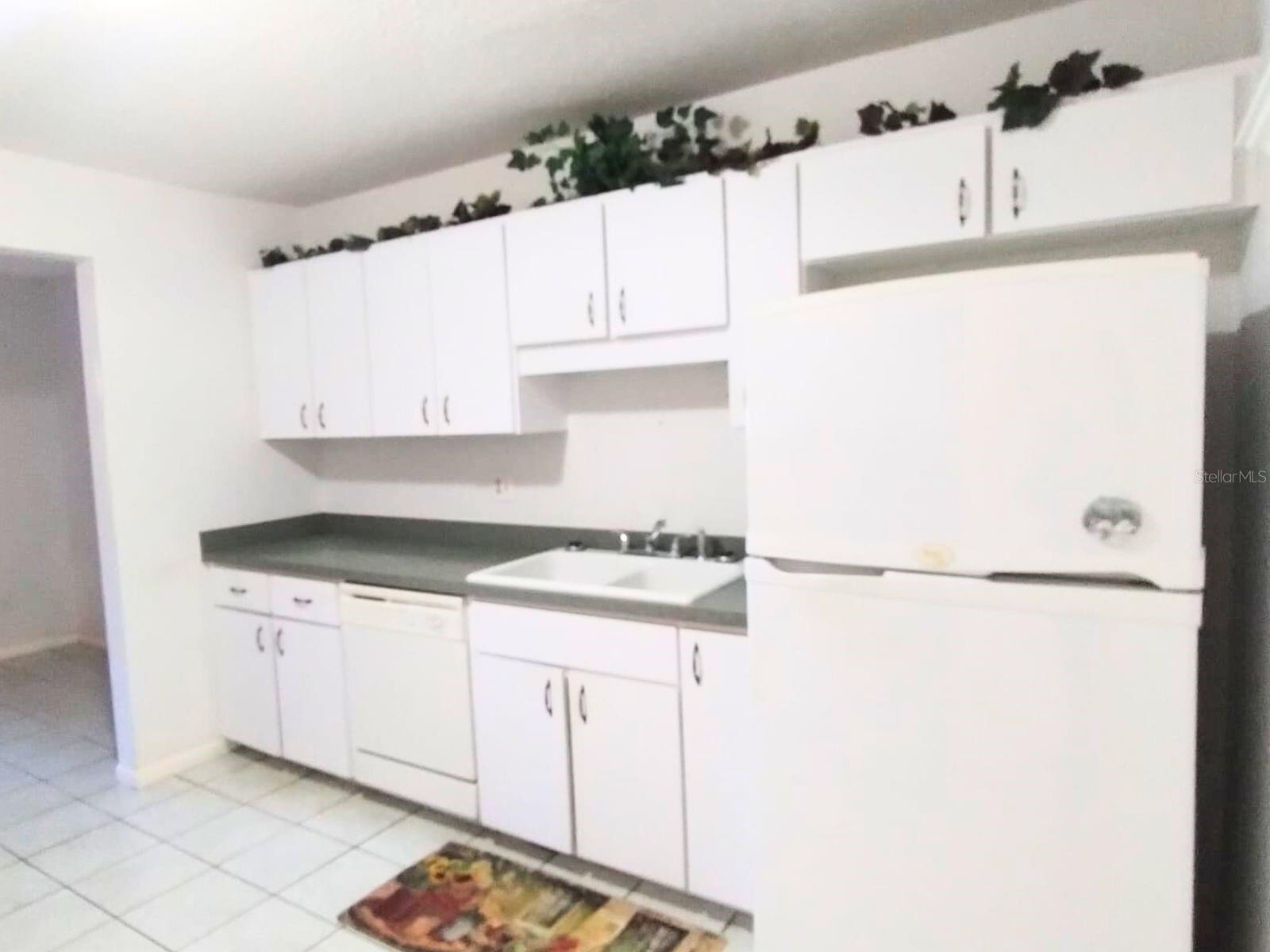 8830 98 Unit M, Ocala, FL 34481