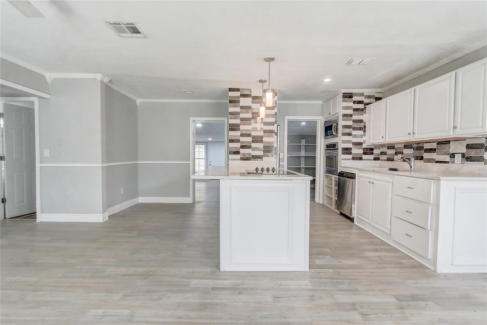 1129 12th, Ocala, FL 34470