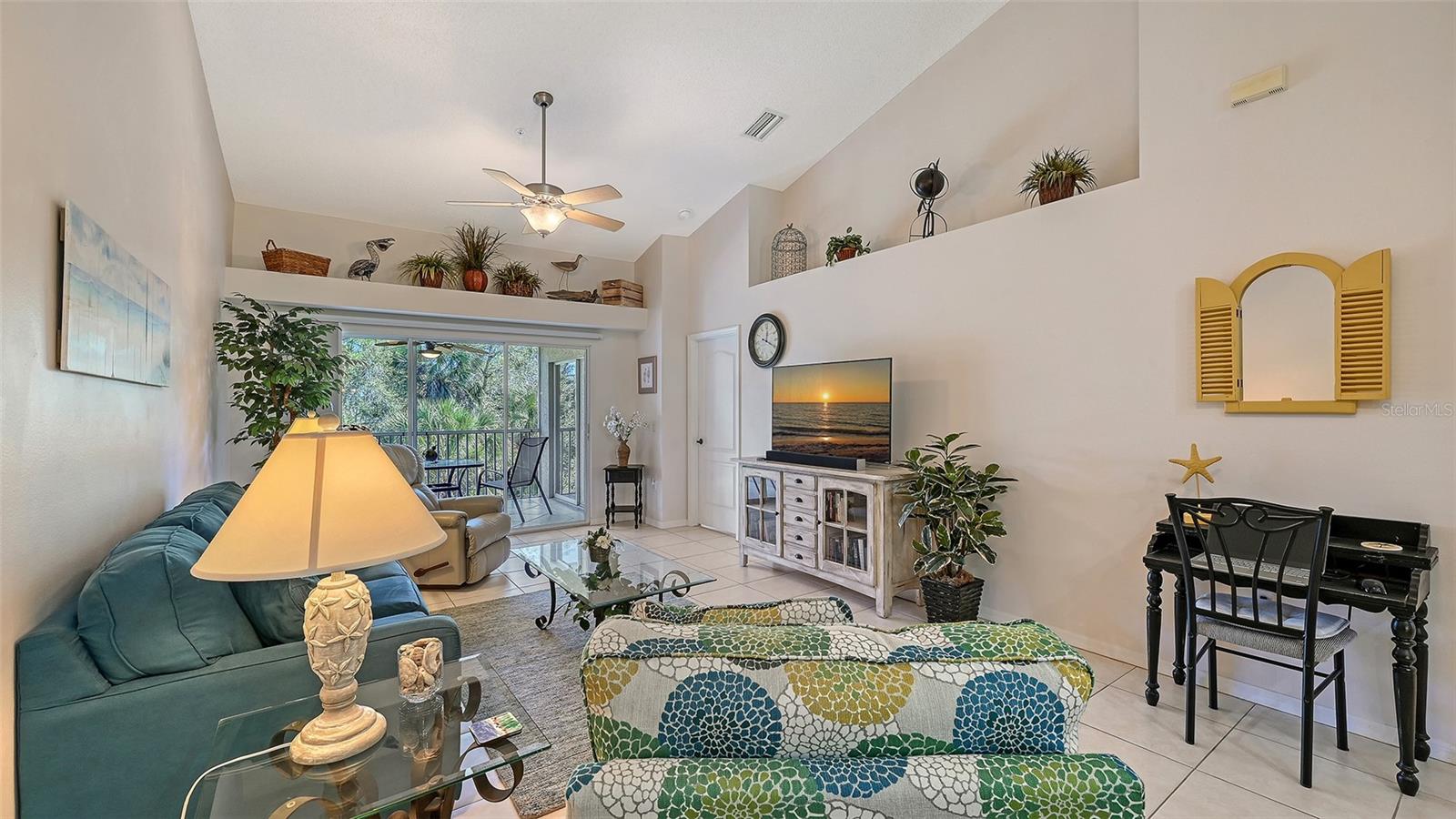 4655 Tower Hill Unit 2422, Sarasota, FL 34238