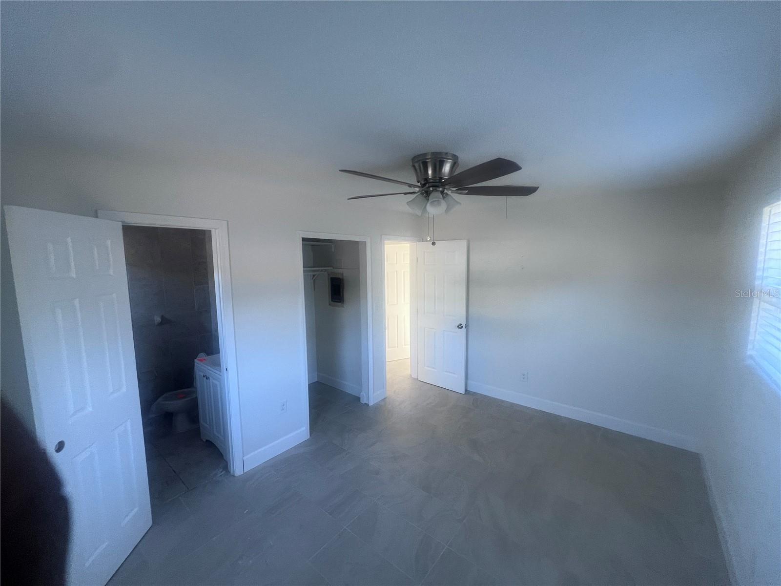 323 Scotland, Daytona Beach, FL 32117