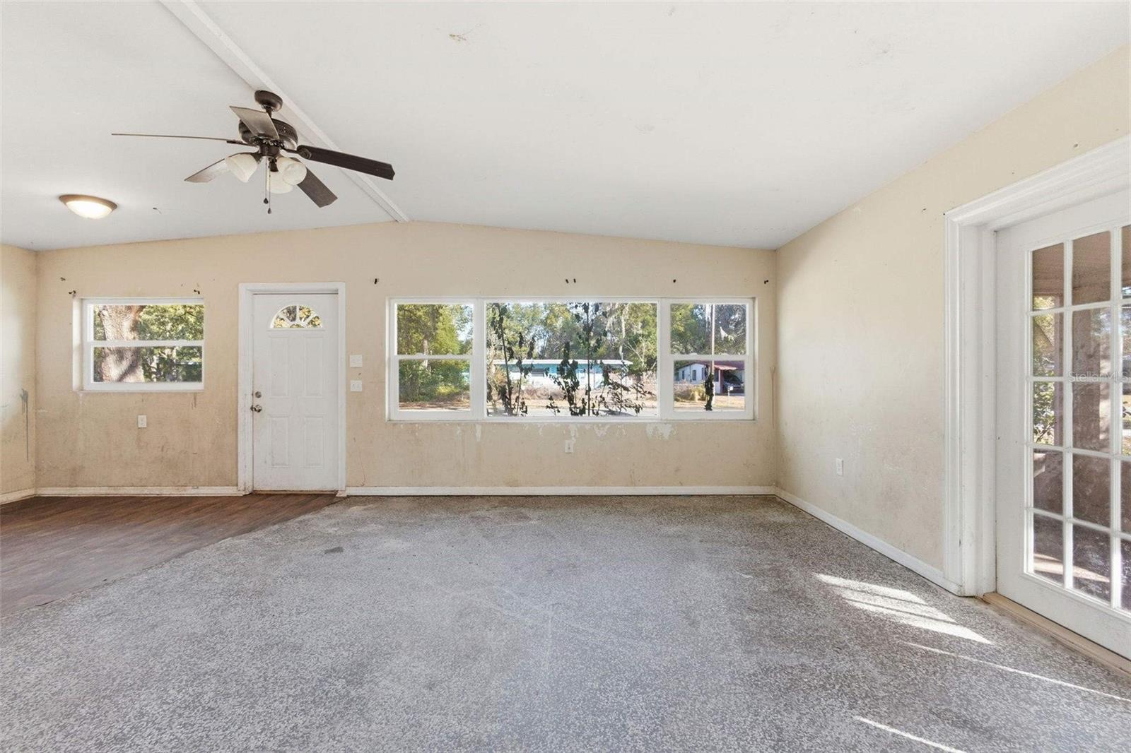 762 Valencia, Orange City, FL 32763