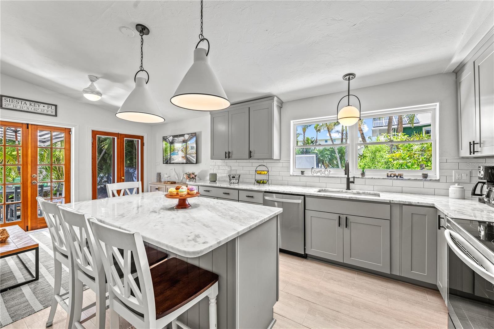 3360 Higel, Sarasota, FL 34242